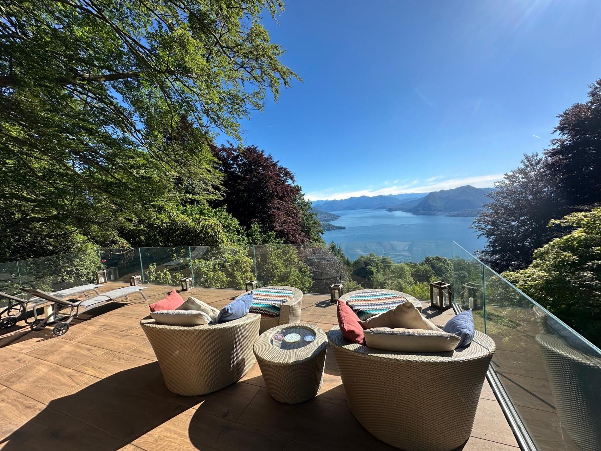 Private Luxury Spa & Silence Retreat With Spectacular View Over The Lake Maggiore Stresa Eksteriør bilde